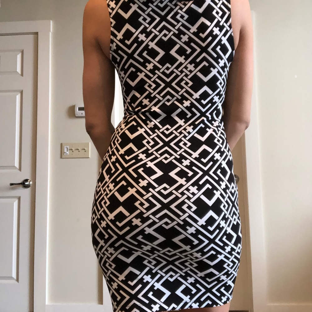 Bodycon Dress - Picture 4 of 4